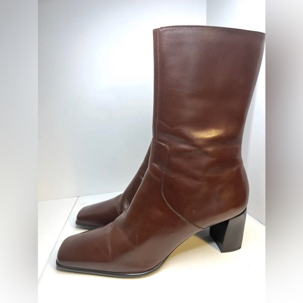 EUC Michelle D 90s Y2K Style Womens Brown Square Toe Zip Faux Leather Boots 9.5